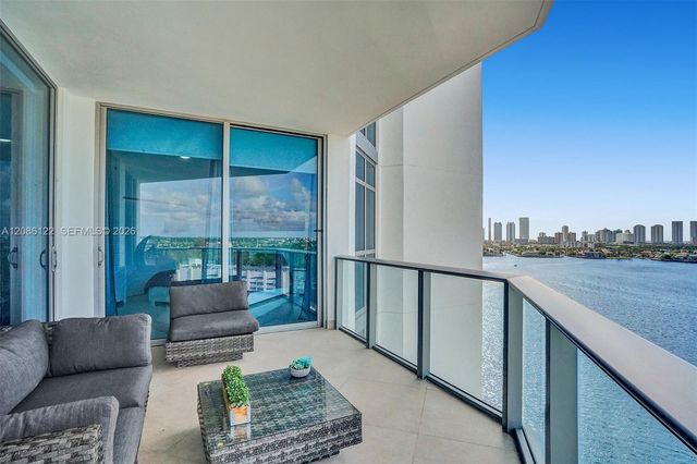 17301 Biscayne Boulevard 1207, North Miami Beach, FL 33160