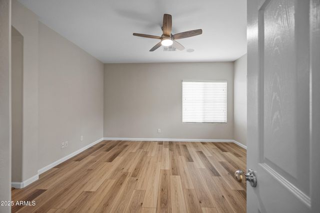 9422 S 33RD Drive, Laveen, AZ 85339