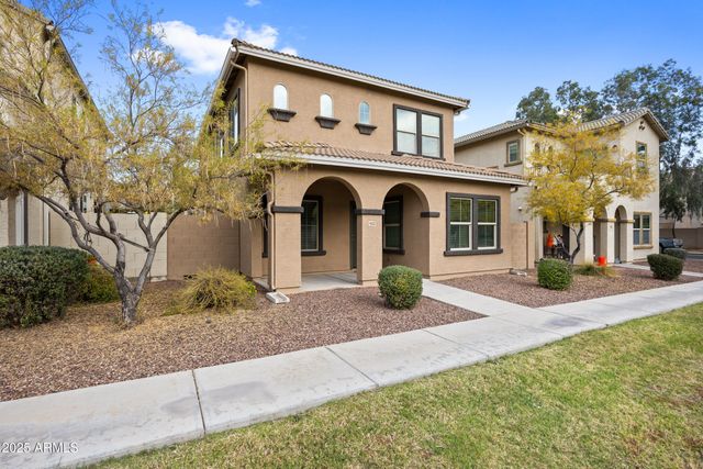 9422 S 33RD Drive, Laveen, AZ 85339