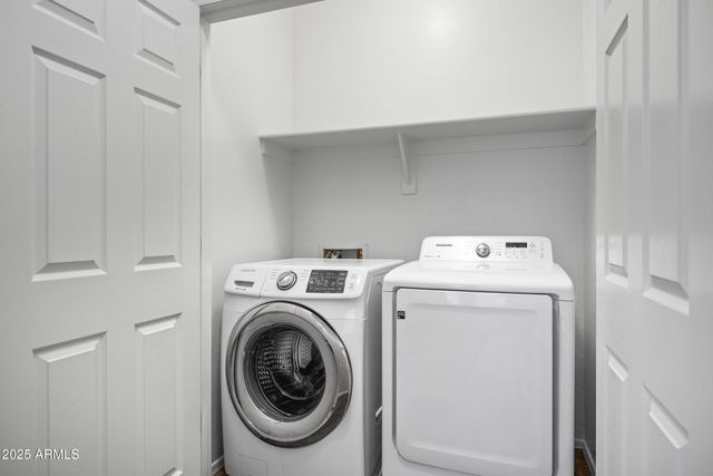 9422 S 33RD Drive, Laveen, AZ 85339