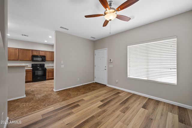 9422 S 33RD Drive, Laveen, AZ 85339