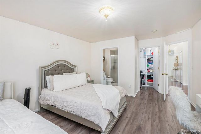 5477 Victory Circle, Sterling Heights, MI 48310