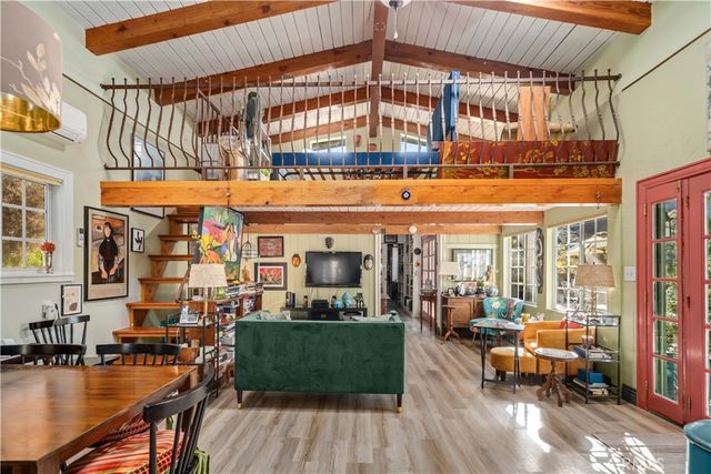 16029 Calle Hermosa, Green Valley, CA 91390