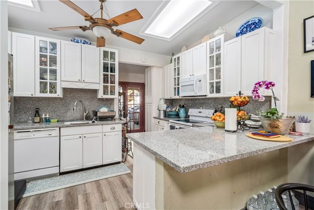 16029 Calle Hermosa, Green Valley, CA 91390