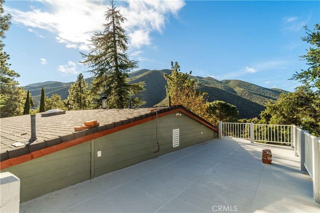 16029 Calle Hermosa, Green Valley, CA 91390