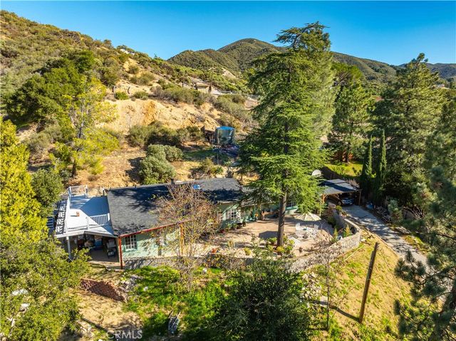 16029 Calle Hermosa, Green Valley, CA 91390