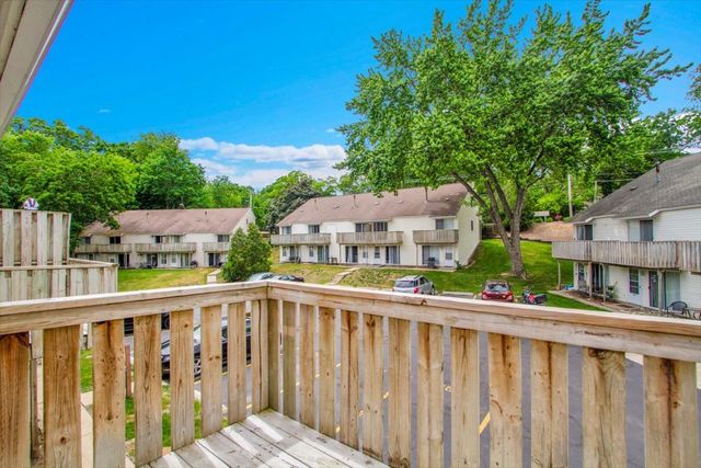 79 Maude Avenue, Fox Lake, IL 60020