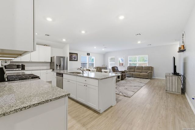 4331 Southton Loch, San Antonio, TX 78223