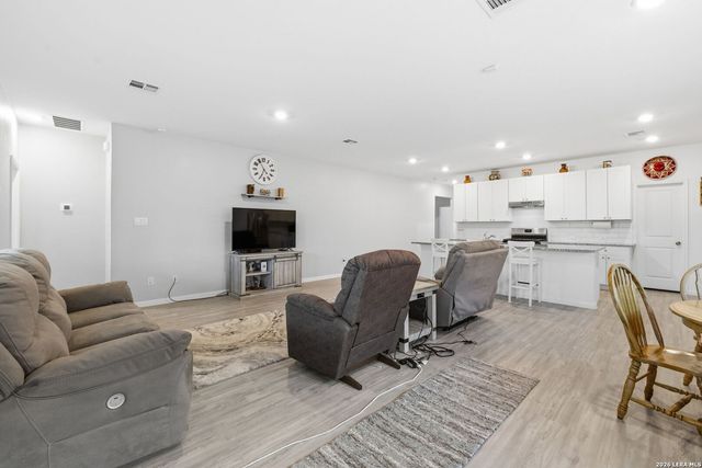 4331 Southton Loch, San Antonio, TX 78223