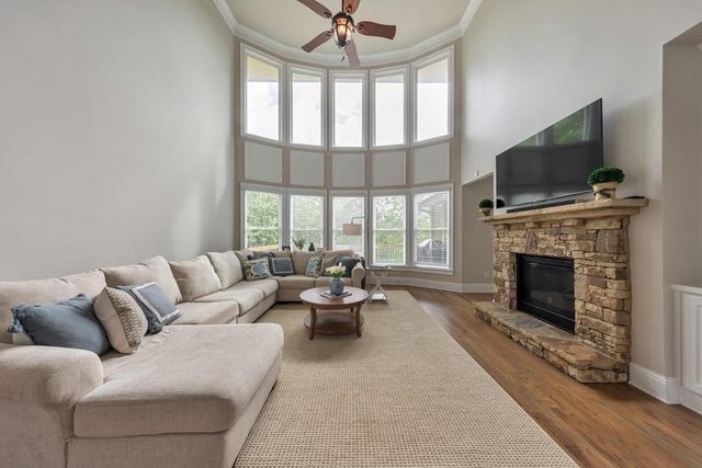 4856 Grandview Court, Flowery Branch, GA 30542