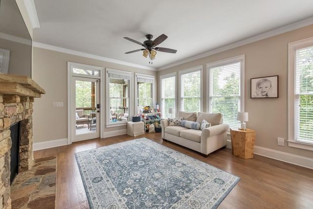 4856 Grandview Court, Flowery Branch, GA 30542
