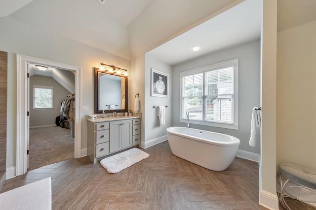 4856 Grandview Court, Flowery Branch, GA 30542