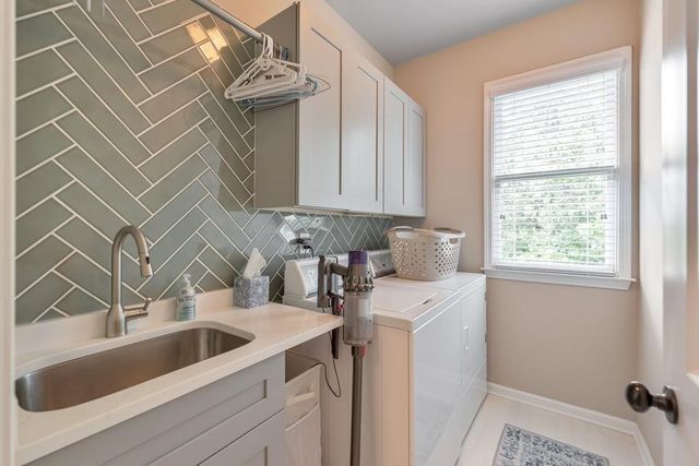 4856 Grandview Court, Flowery Branch, GA 30542