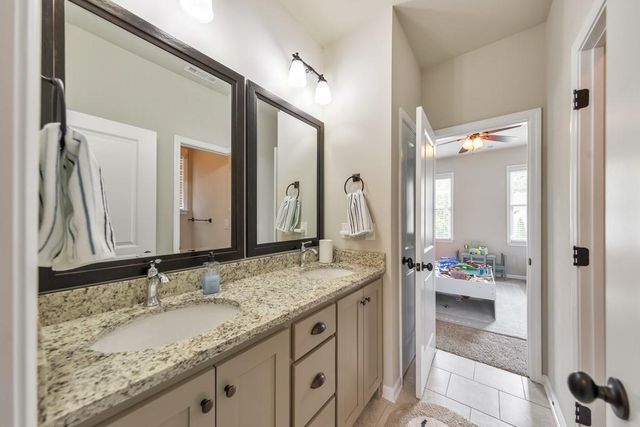 4856 Grandview Court, Flowery Branch, GA 30542
