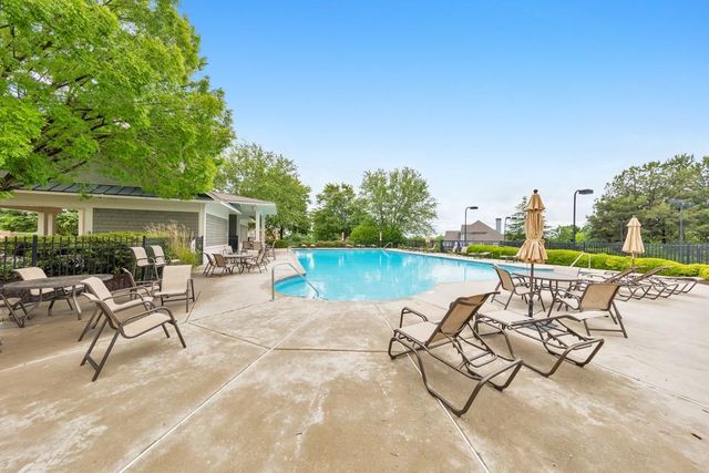 4856 Grandview Court, Flowery Branch, GA 30542