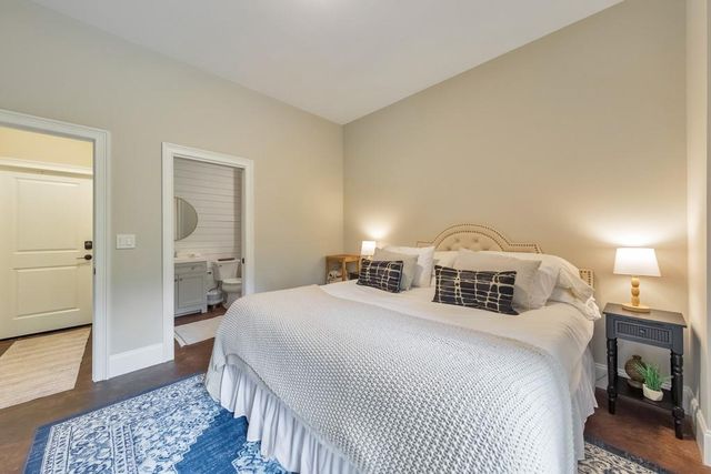 4856 Grandview Court, Flowery Branch, GA 30542