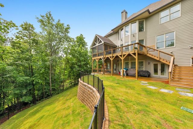 4856 Grandview Court, Flowery Branch, GA 30542