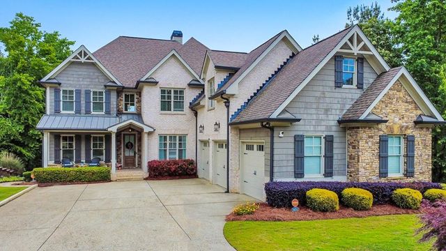 4856 Grandview Court, Flowery Branch, GA 30542