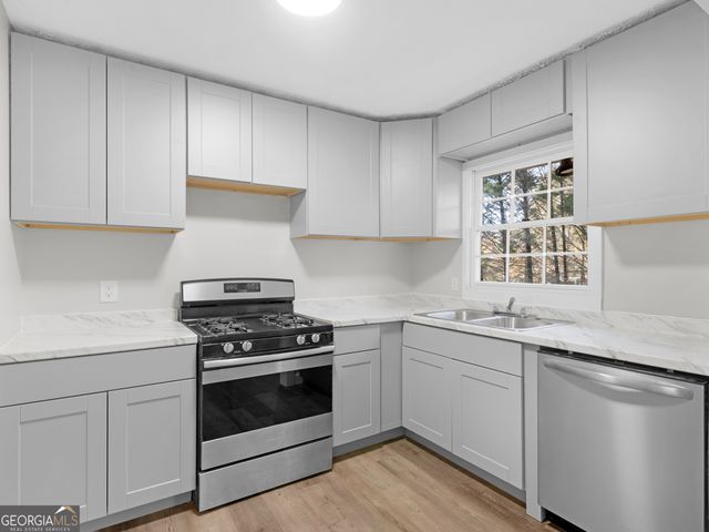 1626 Pinebrook Drive, Griffin, GA 30224