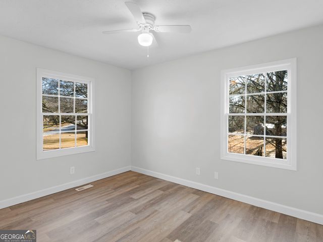 1626 Pinebrook Drive, Griffin, GA 30224