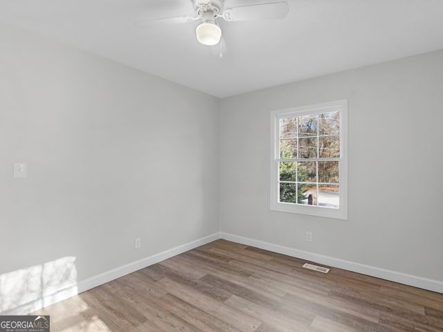 1626 Pinebrook Drive, Griffin, GA 30224