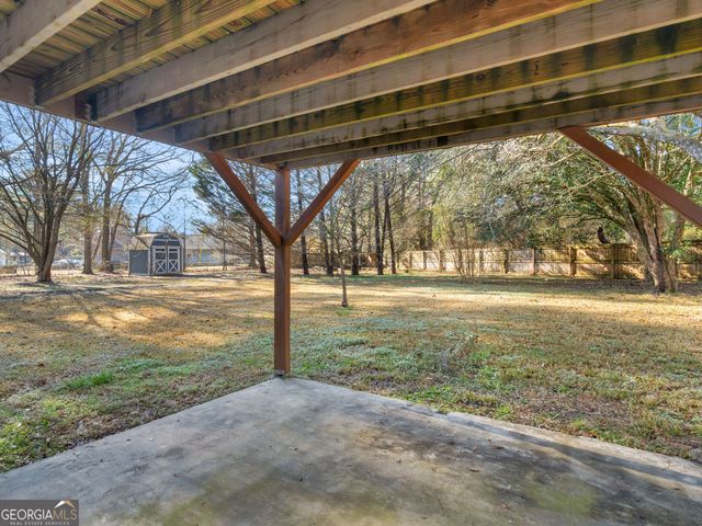 1626 Pinebrook Drive, Griffin, GA 30224