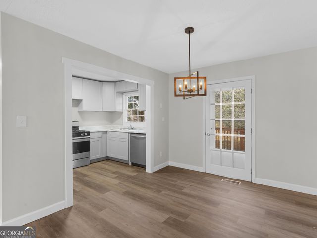 1626 Pinebrook Drive, Griffin, GA 30224