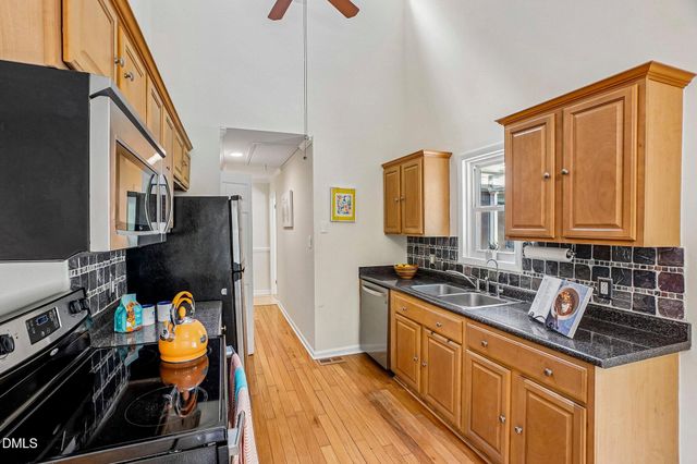 111 Stones Throw, Chapel Hill, NC 27516