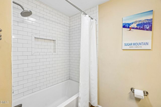 111 Stones Throw, Chapel Hill, NC 27516