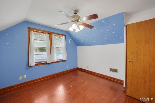 6962 Sutherland Avenue, St Louis, MO 63109