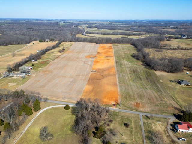 1 Anderson Road, Cedar Hill, TN 37032