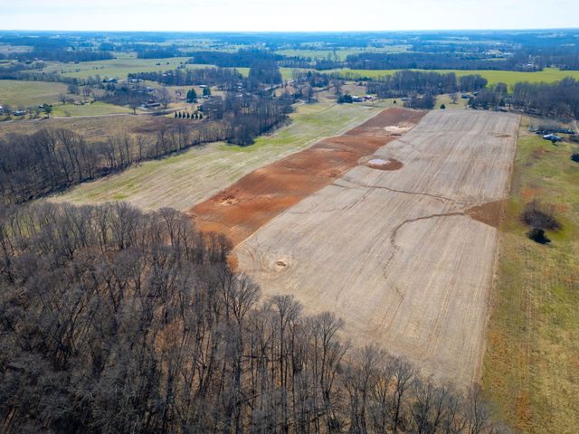 1 Anderson Road, Cedar Hill, TN 37032