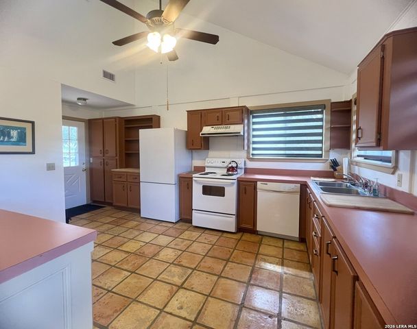 1589 FM 1340, Hunt, TX 78024