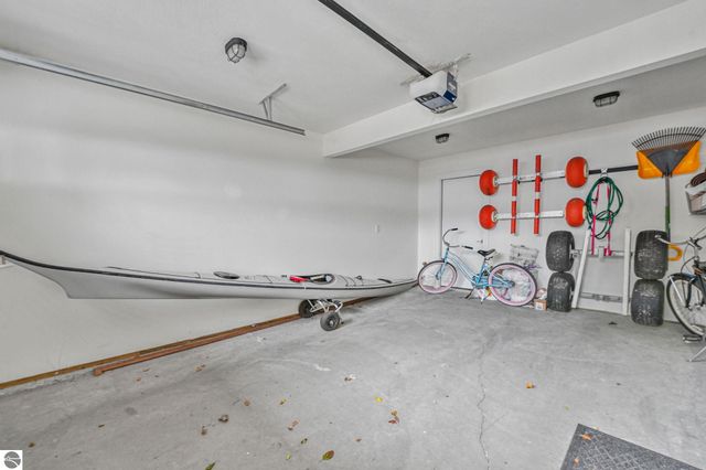 13802 S West Bayshore Drive # 9, Traverse City, MI 49684