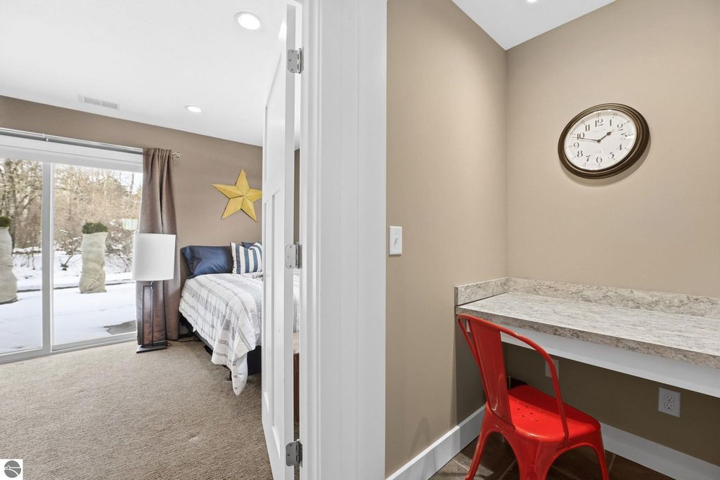 Image 40 of property listing at 13802 S West Bayshore Drive # 9, Traverse City, MI 49684