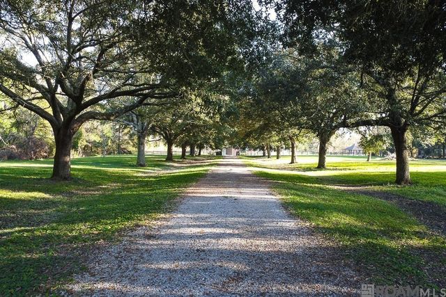 13987 Chenal Rd, Jarreau, LA 70749