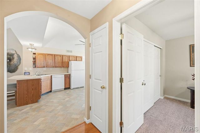 5 Quiet Meadow Court, St Peters, MO 63376