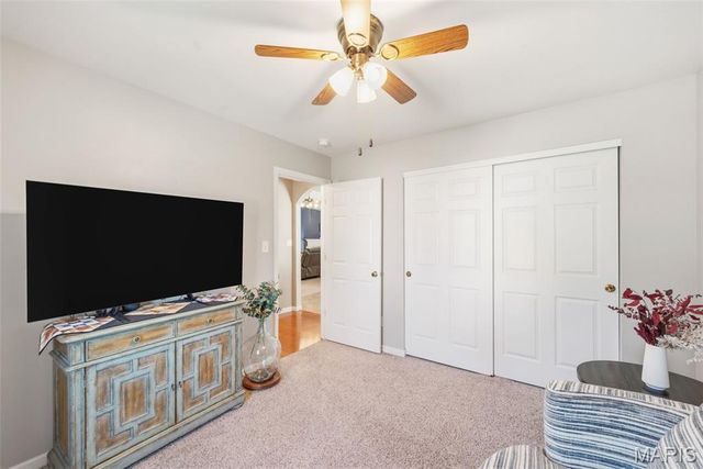 5 Quiet Meadow Court, St Peters, MO 63376