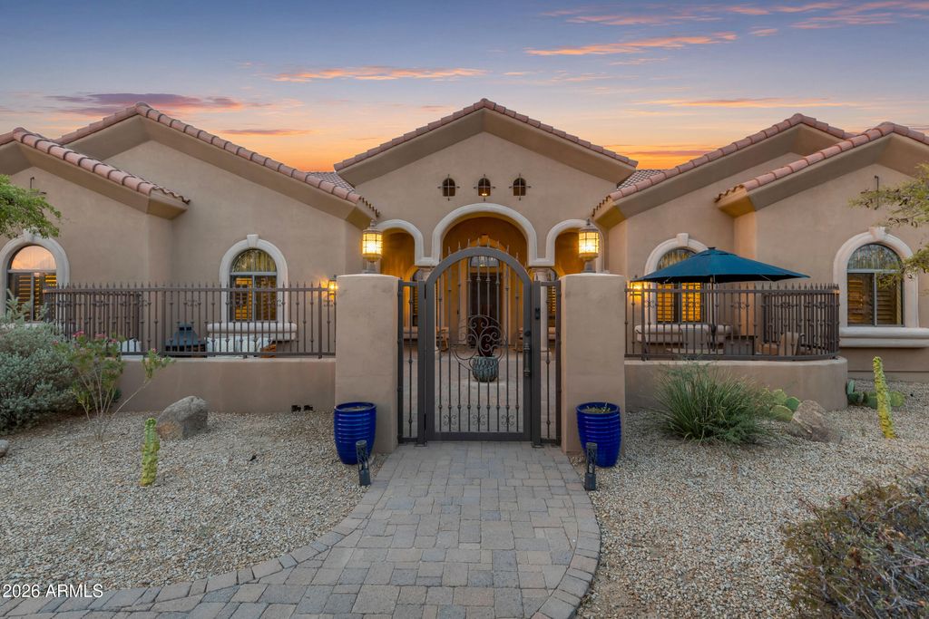 19524 W Corto Lane, Buckeye, AZ 85326 — photo 2