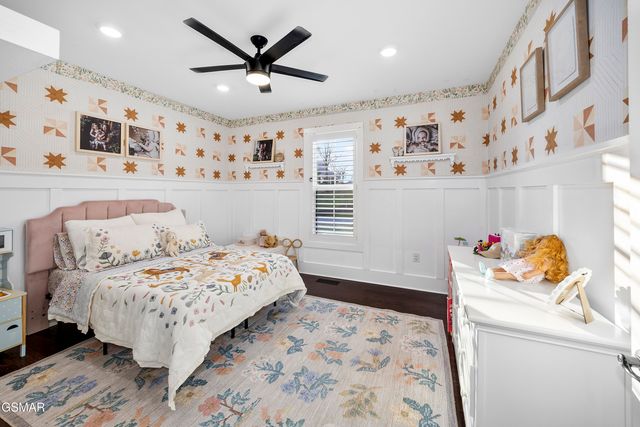 1235 Foxwood Drive, Sevierville, TN 37862