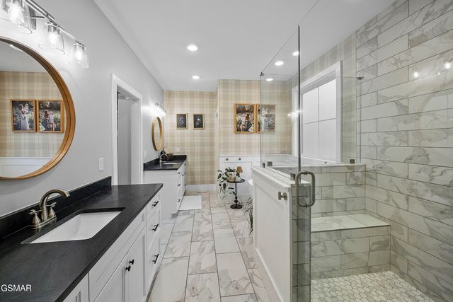 1235 Foxwood Drive, Sevierville, TN 37862