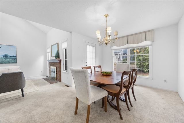 5 Creek Ridge, Pittsford, NY 14534