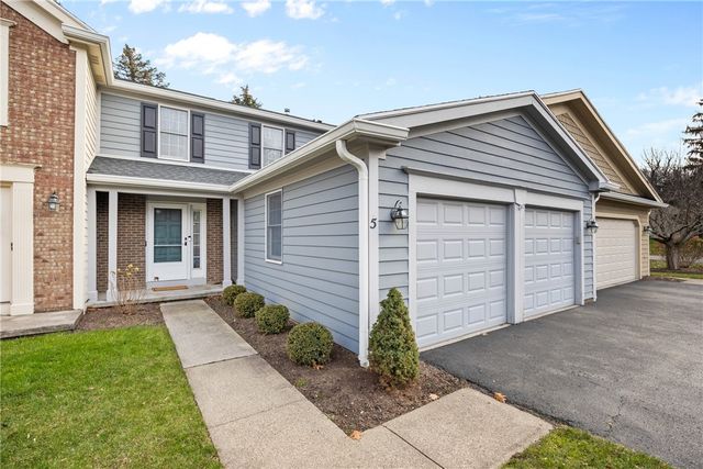 5 Creek Ridge, Pittsford, NY 14534