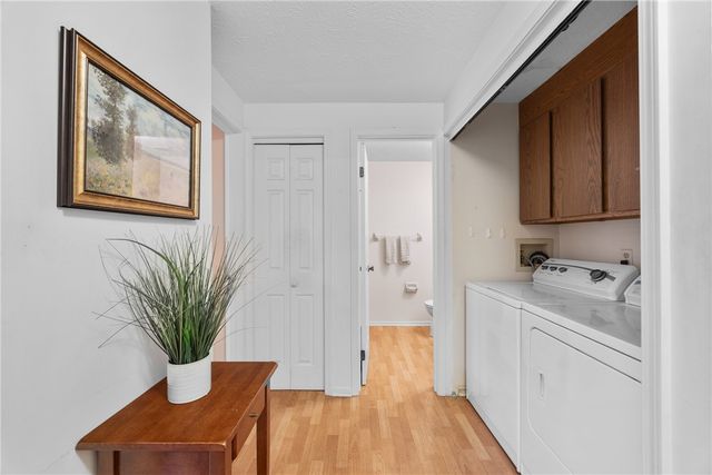 5 Creek Ridge, Pittsford, NY 14534