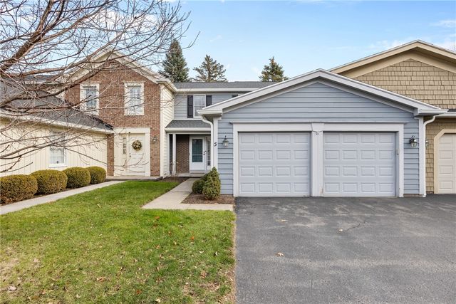 5 Creek Ridge, Pittsford, NY 14534