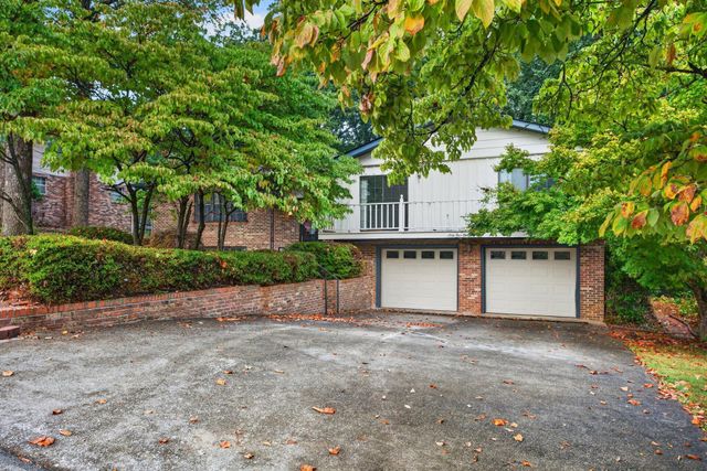 6410 Ridge Lake Road, Hixson, TN 37343