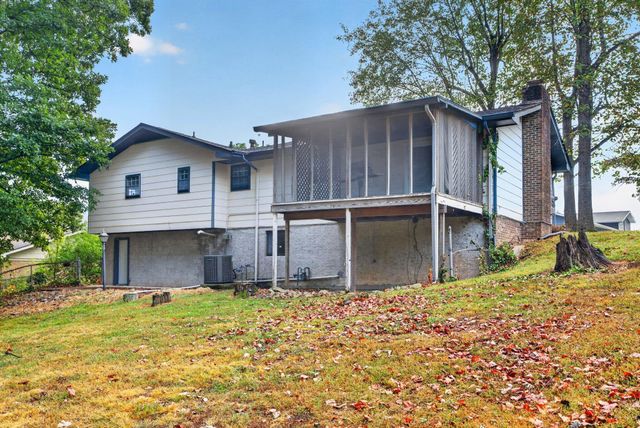 6410 Ridge Lake Road, Hixson, TN 37343