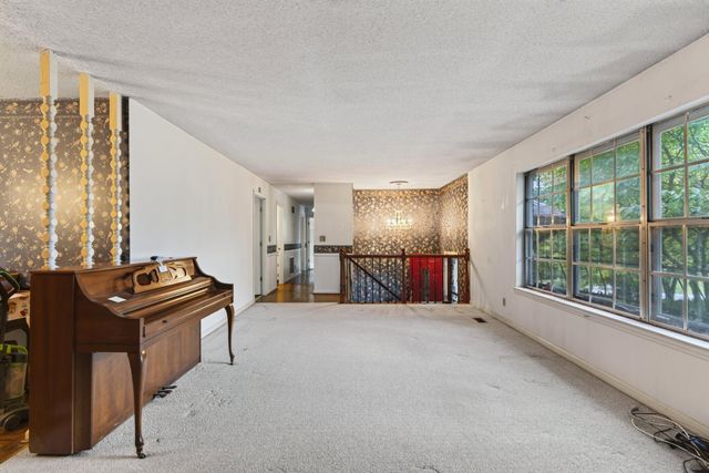 6410 Ridge Lake Road, Hixson, TN 37343