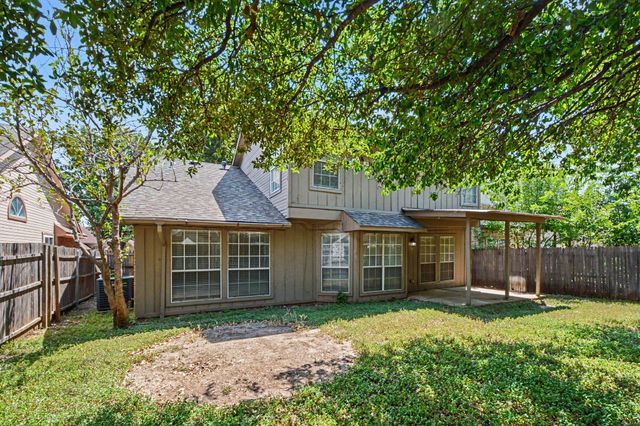 4721 Waterway Drive N, Fort Worth, TX 76137