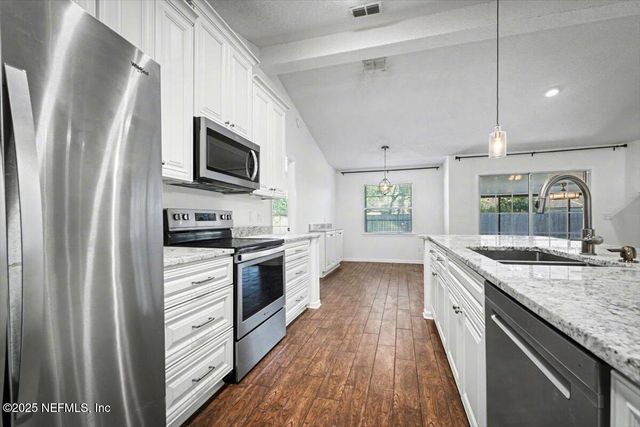 4423 HORSESHOE BEND Court, Jacksonville, FL 32224